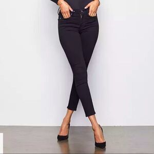 Good American Good Legs Crop Jeans Black 0/25